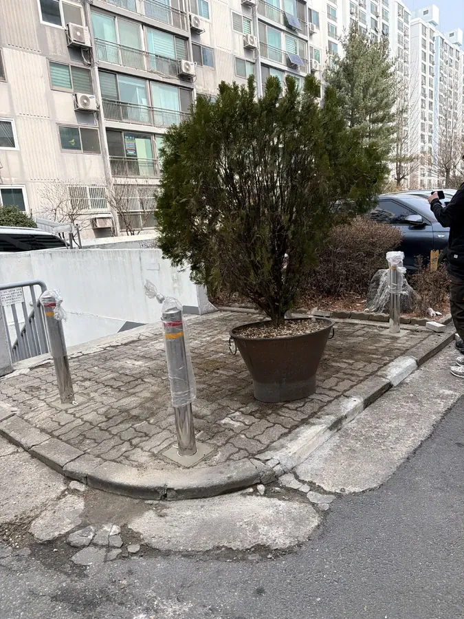 의왕 볼라드시공 · 의왕 안전 동선 볼라드 · 작업 전 모습